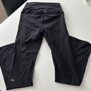 ALO High-waisted Bootcut Legging